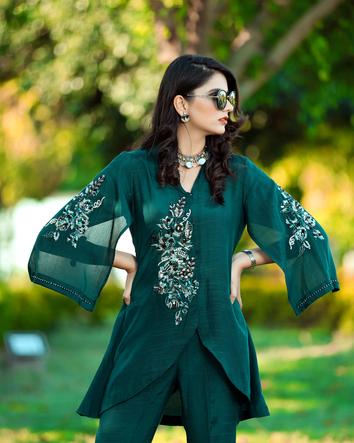 Sana Waqas Fleurs Rouges Emerald – Sana Waqas