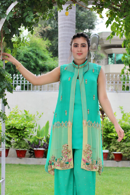 Sana Waqas Fleurs Rouges Products – Page 2 – Sana Waqas