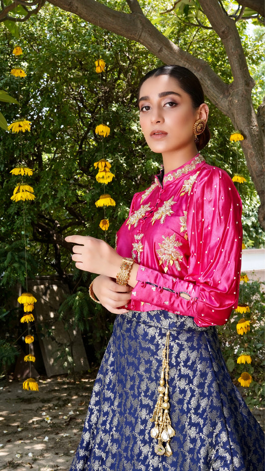Sana Waqas Fleurs Rouges Products – Page 2 – Sana Waqas